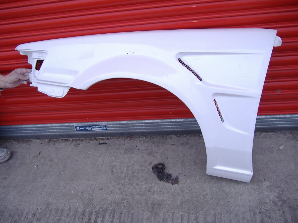 Toyota AE86 Levin / UK Corolla GT D1 spec front wings/fenders +30mm