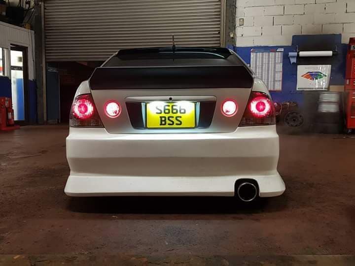 Lexus IS200/IS300/Altezza BaNzai rear bumper - Image 7